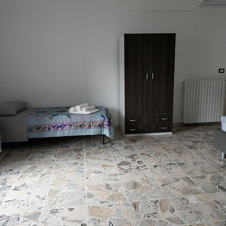 הוילה מודיקה Casa Mavi Limite Delle Due Matrici מראה חיצוני תמונה