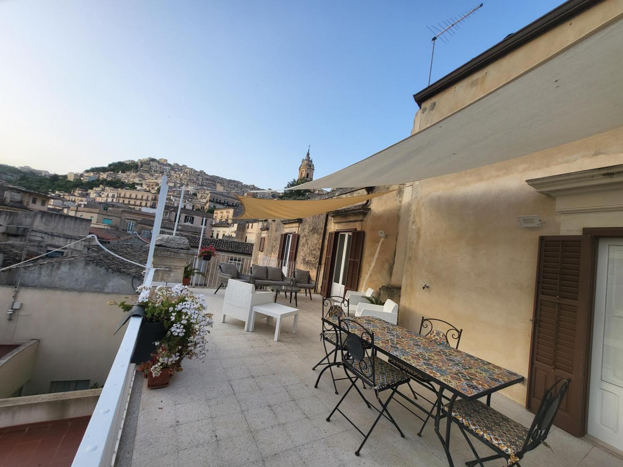 הוילה מודיקה Casa Mavi Limite Delle Due Matrici מראה חיצוני תמונה