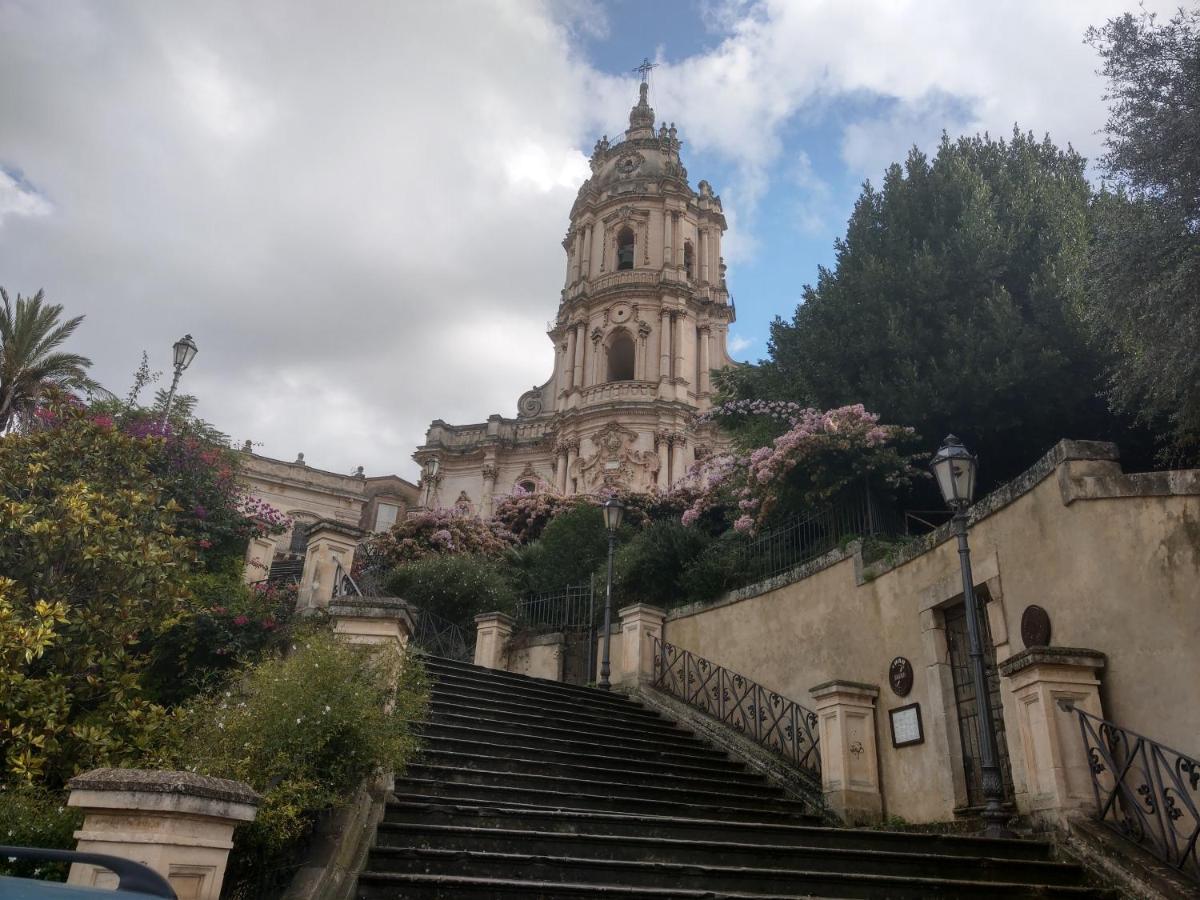 הוילה מודיקה Casa Mavi Limite Delle Due Matrici מראה חיצוני תמונה