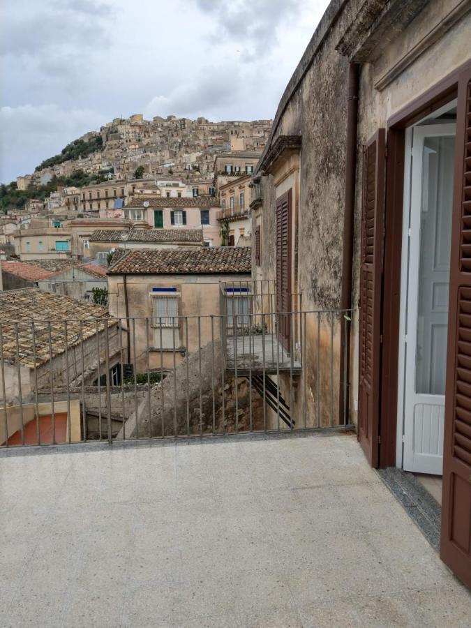 הוילה מודיקה Casa Mavi Limite Delle Due Matrici מראה חיצוני תמונה