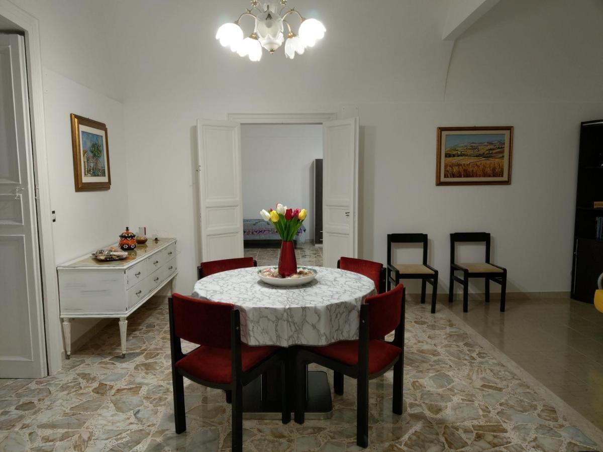 הוילה מודיקה Casa Mavi Limite Delle Due Matrici מראה חיצוני תמונה
